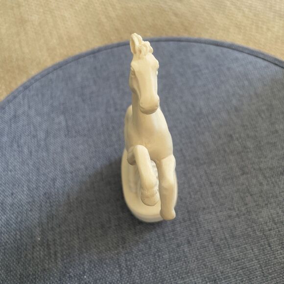 Alabaster Hand Made Rearing Horse Greek Handmade Statue Sculpture - Picture 5 of 5